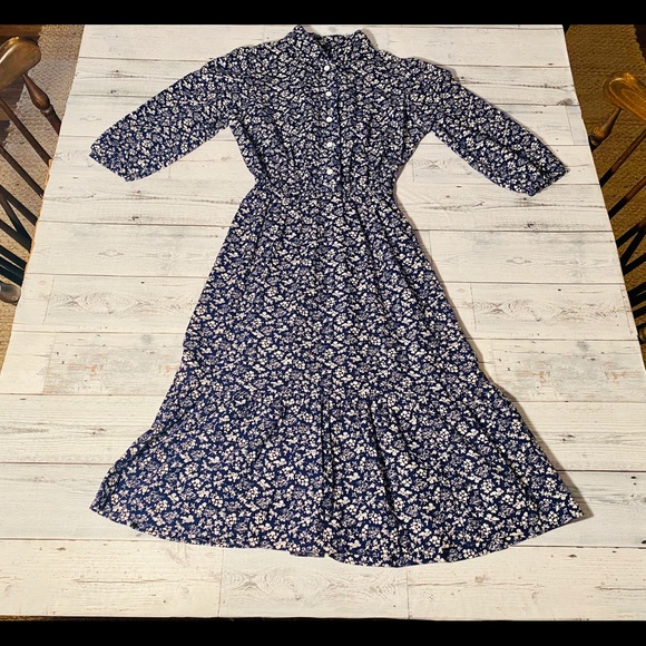Vintage Navy Floral Prairie Cottagecore Midi Dress - Picture 6 of 16